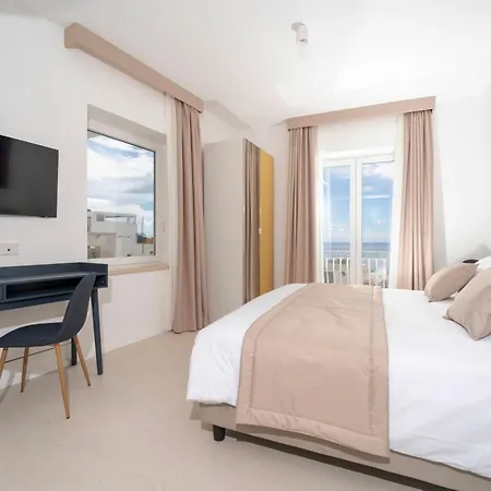 Maison d'hôtes Sopramonte 7 4*