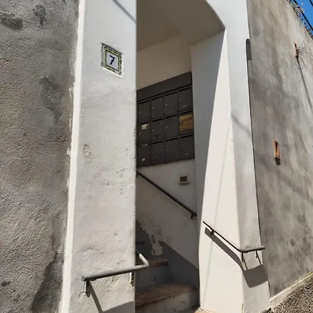 בית הארחה Sopramonte 7 4*